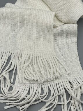 OSFM White Silver Knit Fringe Scarf